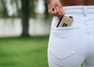 8000Kicks Skinny Hemp Wallet - Image 3